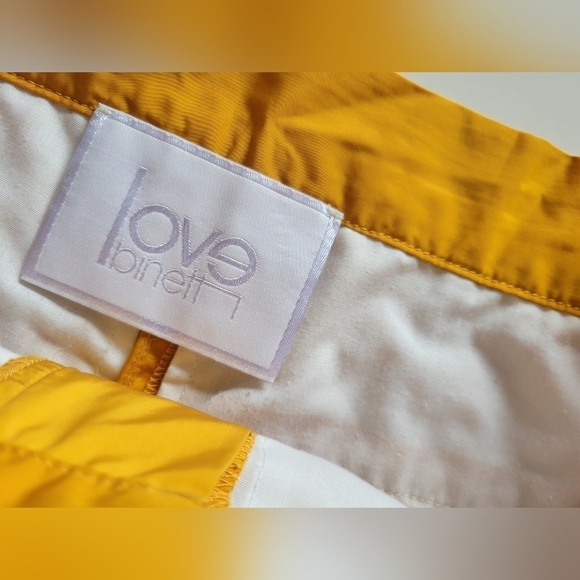Love Binetti Pleated Pants Size 2 in Yellow - Picture 12 of 15